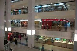Lucky Plaza (D9), Shop House #584829891